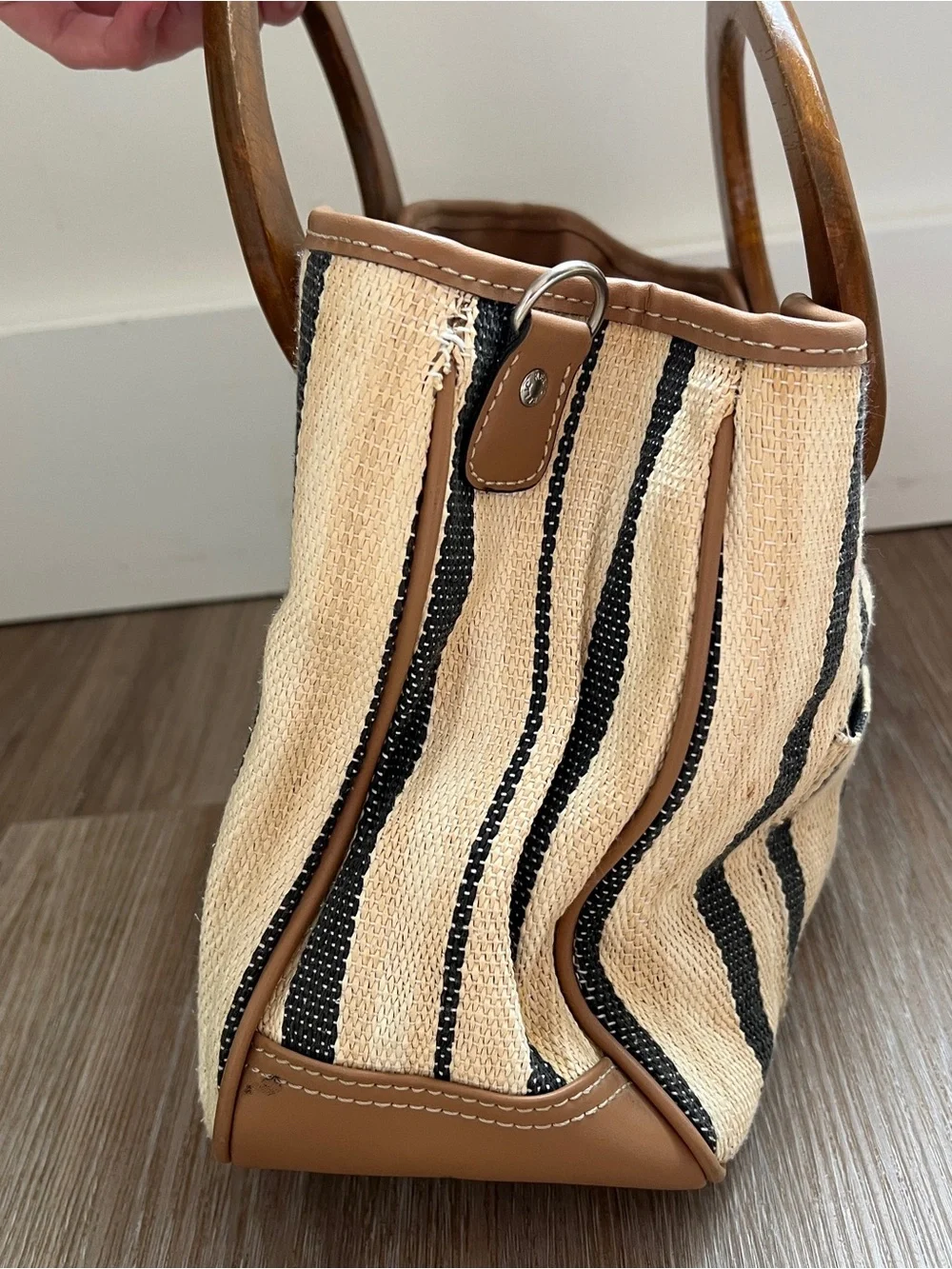 Relic Straw Tote Wood Handle Striped Resort Beach Bag purse handbag